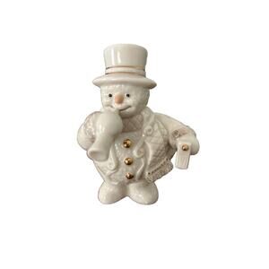 Lenox Christmas Winter Snowman Figurine Ivory W/ Gold Trim 3 1/2" T 2 1/2" W New
